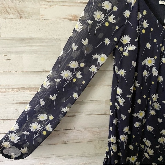NWT Cato Navy Floral Faux Wrap Dress Medium - Picture 2 of 8